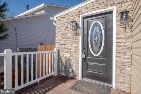 Exterior - 22 Transverse Ave, Middle River, MD 21220 photo 2 of 7