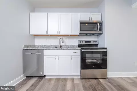 Kitchen - 22 Transverse Ave, Middle River, MD 21220 photo 3 of 4