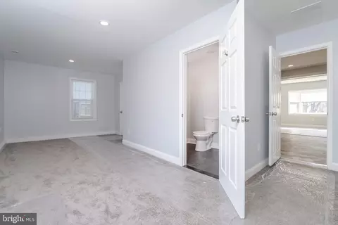 Bath - 22 Transverse Ave, Middle River, MD 21220 photo 1 of 4