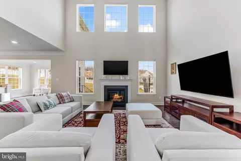 Living - 9812 Libby Ln, Perry Hall, MD 21128 photo 1 of 9
