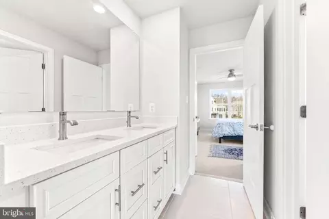 Bath - 9812 Libby Ln, Perry Hall, MD 21128 photo 12 of 15