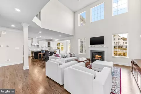 Living - 9812 Libby Ln, Perry Hall, MD 21128 photo 4 of 9