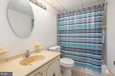 Bath - 9615 Trepid Rd, Nottingham, MD 21236 photo 2 of 2