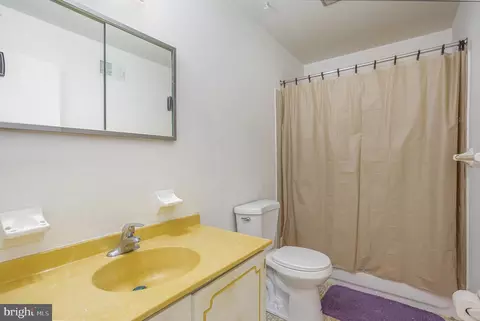 Bath - 9615 Trepid Rd, Nottingham, MD 21236 photo 1 of 2