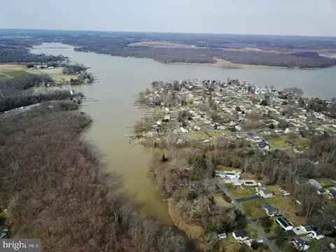 View/Area - 12821 Eastern Ave, Middle River, MD 21220 photo 10 of 12