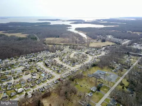 View/Area - 12821 Eastern Ave, Middle River, MD 21220 photo 9 of 12