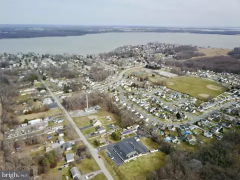 View/Area - 12821 Eastern Ave, Middle River, MD 21220 photo 11 of 12