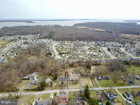 View/Area - 12821 Eastern Ave, Middle River, MD 21220 photo 7 of 12