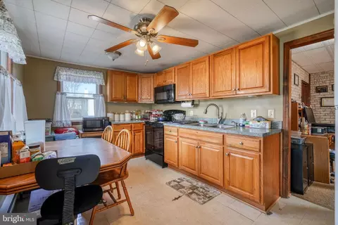 Kitchen - 8601 N Point Rd, Sparrows Point, MD 21219 photo 1 of 3