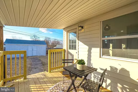Exterior - 18 Stabilizer Dr, Middle River, MD 21220 photo 6 of 6