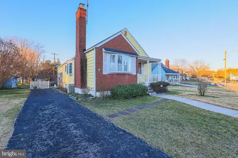 Exterior - 4211 Soth Ave, Nottingham, MD 21236 photo 3 of 5