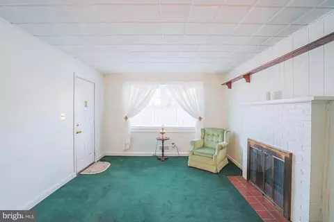 Bedroom - 4211 Soth Ave, Nottingham, MD 21236 photo 1 of 3