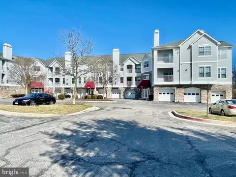 7418 Hindon Cir #B1 201, Windsor Mill, MD 21244