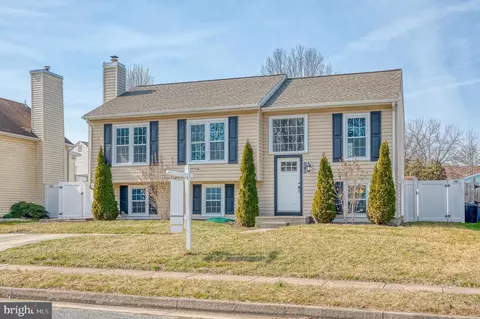 Exterior - 16 Maxa Ct, Middle River, MD 21220 photo 13 of 14