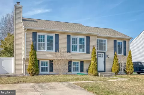 Exterior - 16 Maxa Ct, Middle River, MD 21220 photo 14 of 14