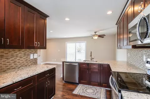 Kitchen - 16 Maxa Ct, Middle River, MD 21220 photo 7 of 8