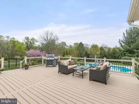 Exterior - 23 Manor Knoll Ct, Baldwin, MD 21013 photo 6 of 28