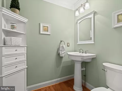 Bath - 23 Manor Knoll Ct, Baldwin, MD 21013 photo 1 of 11