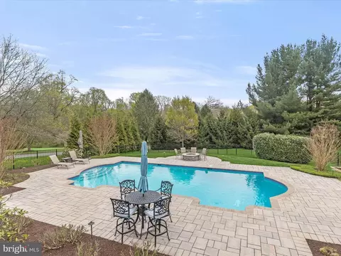 Exterior - 23 Manor Knoll Ct, Baldwin, MD 21013 photo 16 of 28