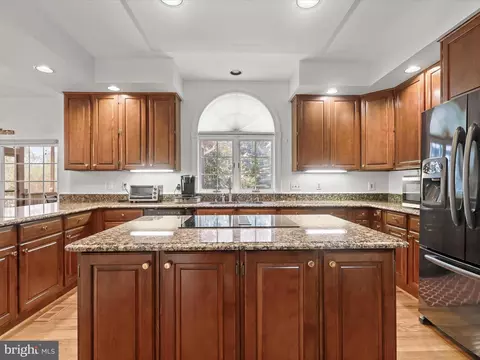 Kitchen - 23 Manor Knoll Ct, Baldwin, MD 21013 photo 6 of 9