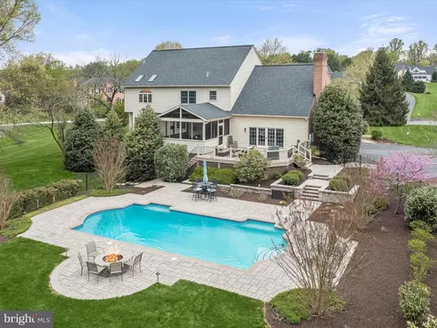 Exterior - 23 Manor Knoll Ct, Baldwin, MD 21013 photo 22 of 28