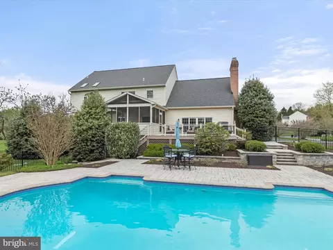Exterior - 23 Manor Knoll Ct, Baldwin, MD 21013 photo 26 of 28