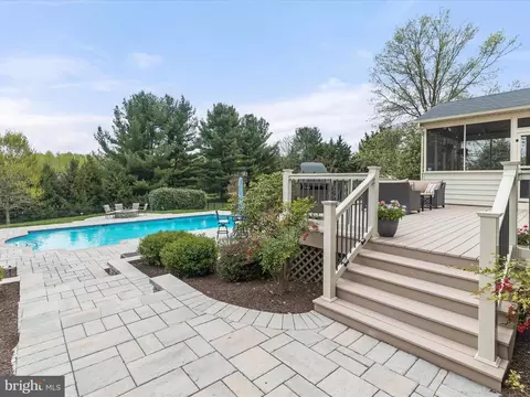 Exterior - 23 Manor Knoll Ct, Baldwin, MD 21013 photo 11 of 28