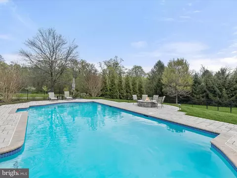 Exterior - 23 Manor Knoll Ct, Baldwin, MD 21013 photo 15 of 28