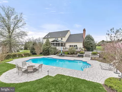 Exterior - 23 Manor Knoll Ct, Baldwin, MD 21013 photo 3 of 28