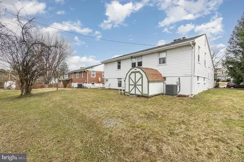 Exterior - 1406 Shefford Rd, Baltimore, MD 21239 photo 6 of 6