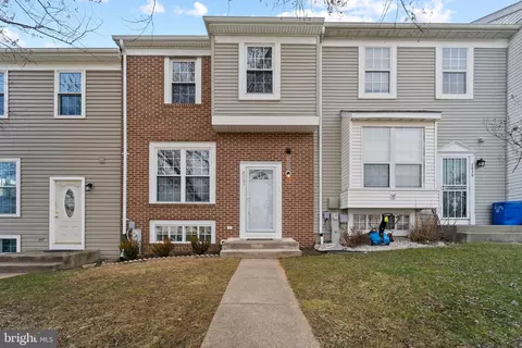 2037 Putnam Rd, Halethorpe, MD 21227 photo 2