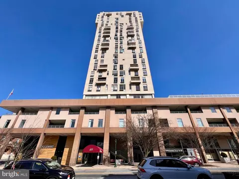 28 Allegheny Ave #2312, Towson, MD 21204