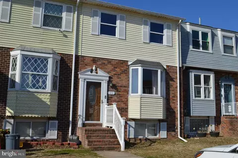 11 Highshire Ct, Dundalk, MD 21222
