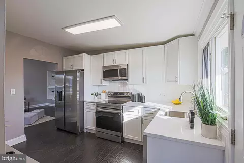Kitchen - 6853 Queens Ferry Rd, Baltimore, MD 21239 photo 2 of 3