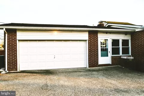 Exterior - 1815 Snyder Ave, Dundalk, MD 21222 photo 5 of 5
