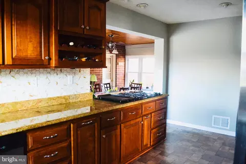 Kitchen - 1815 Snyder Ave, Dundalk, MD 21222 photo 2 of 3