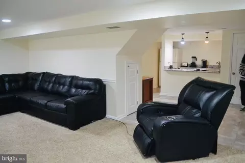 Living - 1815 Snyder Ave, Dundalk, MD 21222 photo 2 of 4