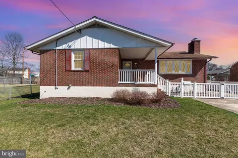 8321 Old Harford Rd, Parkville, MD 21234