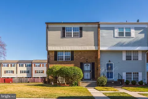 15 Sharrow Ct, Windsor Mill, MD 21244