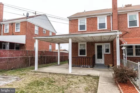 Exterior - 7155 E Baltimore St, Baltimore, MD 21224 photo 5 of 6