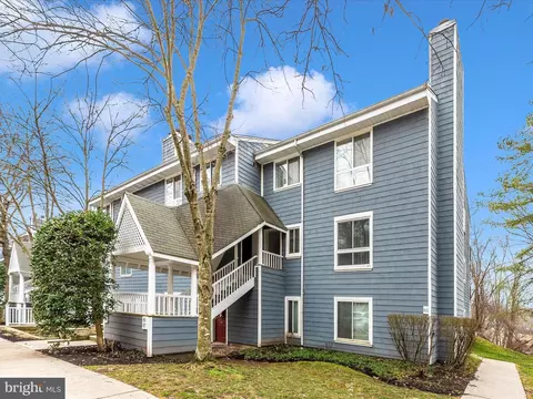 83 Greenwich Pl #A3, Pikesville, MD 21208