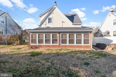 Exterior - 223 Maple Ave, Dundalk, MD 21222 photo 2 of 5