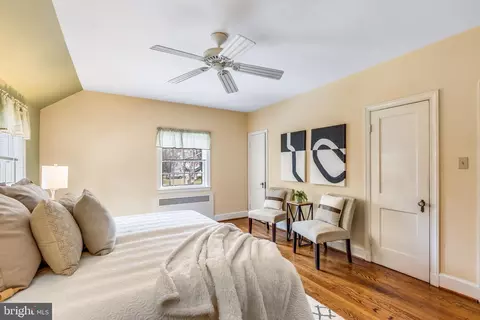 Bedroom - 621 Kingston Rd, Baltimore, MD 21212 photo 3 of 3