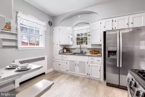 Kitchen - 621 Kingston Rd, Baltimore, MD 21212 photo 1 of 4