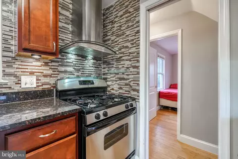 Kitchen - 207 Maple Ave, Dundalk, MD 21222 photo 8 of 8