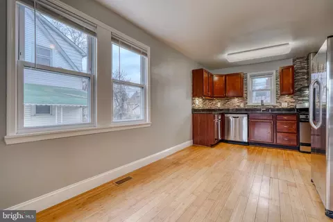 Kitchen - 207 Maple Ave, Dundalk, MD 21222 photo 1 of 8
