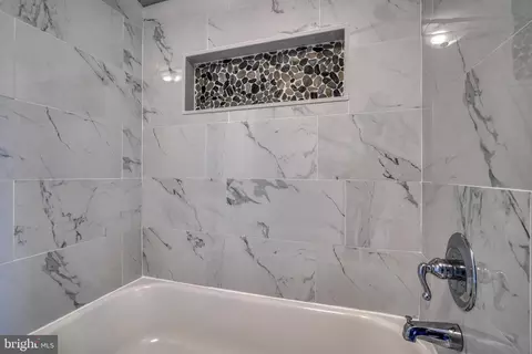 Bath - 207 Maple Ave, Dundalk, MD 21222 photo 7 of 10