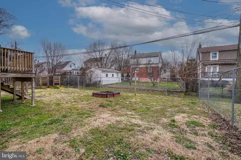Exterior - 207 Maple Ave, Dundalk, MD 21222 photo 11 of 11