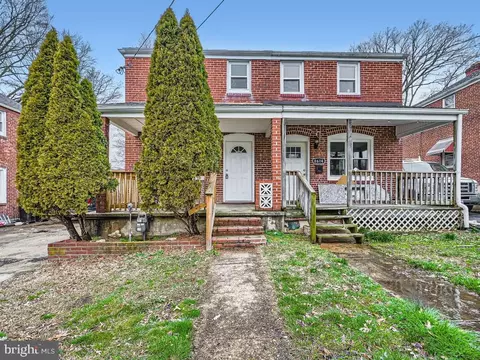 8612 Oakleigh Rd, Parkville, MD 21234