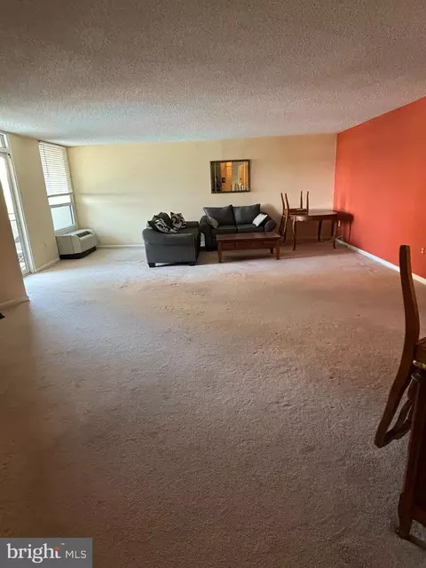 Living - 205 E Joppa Rd #207, Towson, MD 21286 photo 1 of 2